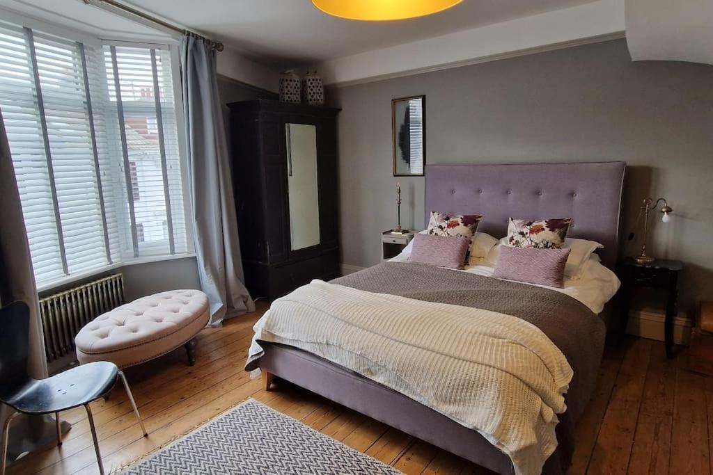 Stylish Townhouse 15 Mins To Laines & Seafront Villa Brighton Eksteriør bilde