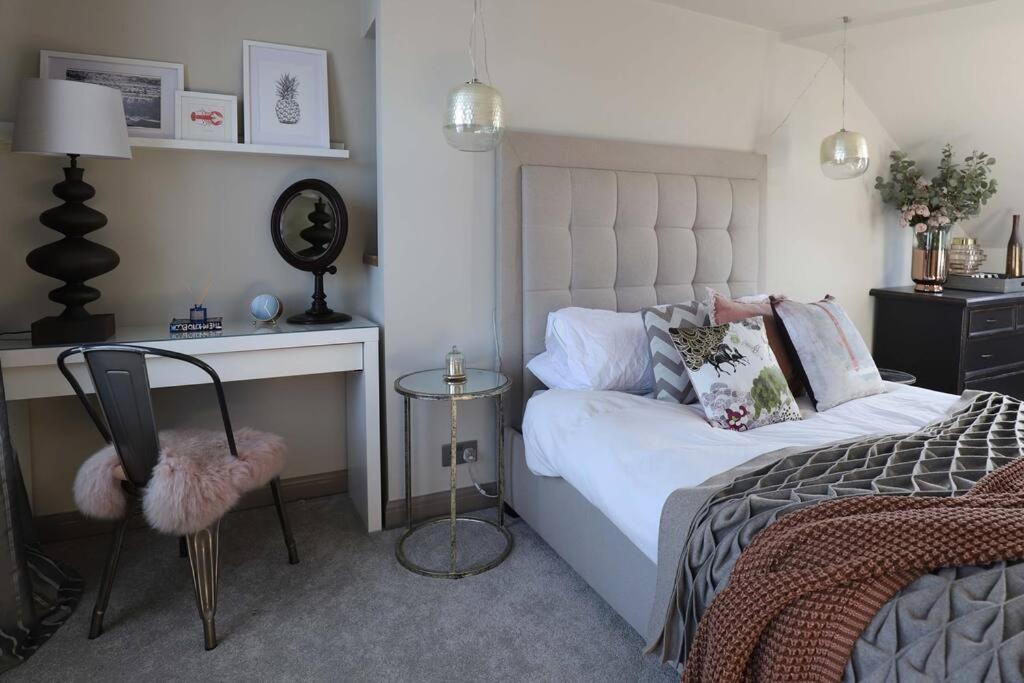 Stylish Townhouse 15 Mins To Laines & Seafront Villa Brighton Eksteriør bilde